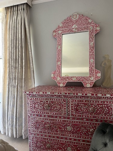 Bespoke acanthus designer - bespoke,